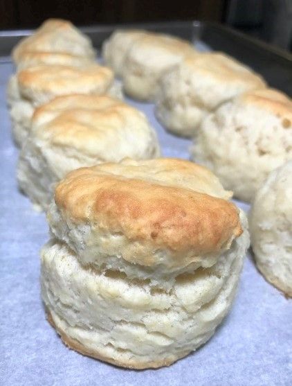 High Altitude Homemade Biscuits – Life Above the Cafe High Altitude Biscuits, High Altitude Muffins, High Altitude Baking Recipes, High Altitude Biscuit Recipe, 3 Ingredient Biscuit Recipe, Country Biscuits, Best Homemade Biscuits, Baking Soda Biscuits, Best Biscuit Recipe