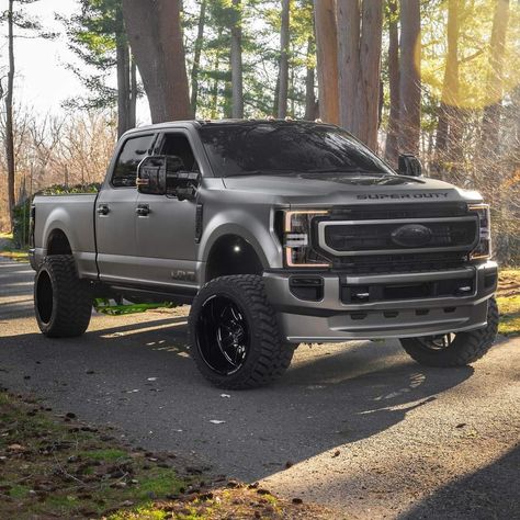 F250 Super Duty Lifted, F350 Lifted, Diesel Pickup Trucks, Ford Super Duty Trucks, Diesel Trucks Ford, Ford Trucks F150, Trucks Lifted Diesel, Vintage Pickup, Lego Truck