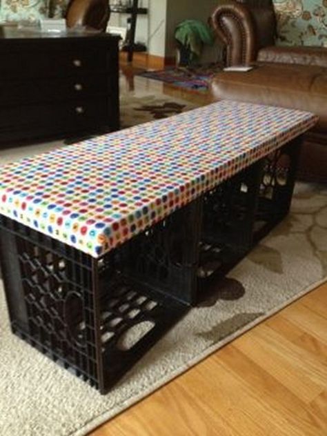 Nine ways to repurpose milk crates | The Owner-Builder Network Milk Crate Bench, Plastic Milk Crates, Crate Bench, Crate Seats, Diy Crate, Crate Diy, Plastic Milk, Bench Seats, Plastic Crates