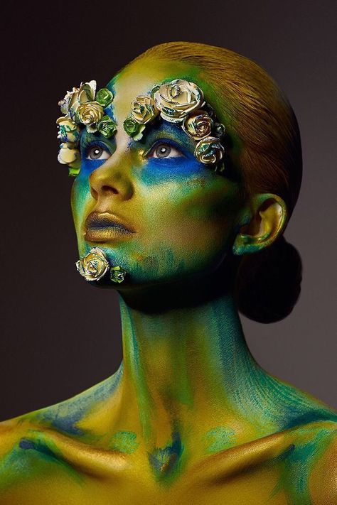 Fashion Editorial Makeup, Flower Makeup, Body Art Photography, Face Art Makeup, Avant Garde Makeup, Makeup School, Cartoon Girl Drawing, Fx Makeup, Stage Makeup