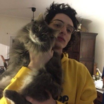 Finn Wolfhard With Cat, Jack Finn, Stranger Things Quote, Finn Stranger Things, Stranger Things Actors, Finn The Human, Finn Wolfhard, Stranger Things Netflix, Dream Guy