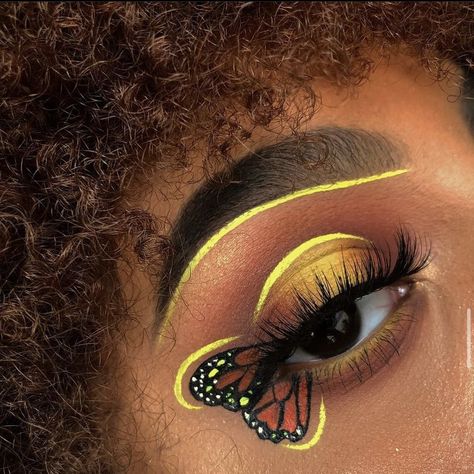 Monarch Butterfly Halloween Costume, Butterfly Tattoo Makeup, Bug Makeup, Butterfly Eye Makeup, Butterfly Halloween Costume, Face Tats, Butterfly Eyes, Butterfly Makeup, My 2023