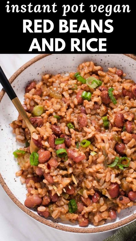 It's easy to make red beans and rice in your Instant Pot using dry beans and brown rice! No soaking required, vegan and perfect for meal prep. Red Beans And Rice Recipe Vegetarian, Vegetarian Jambalaya, Red Beans And Rice Recipe Crockpot, Maple Beans, Red Beans And Rice Recipe Easy, Beans And Brown Rice, Paleo Soups, Instant Pot Vegan, Red Beans N Rice Recipe