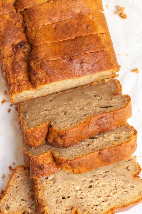 Low Calorie Banana Bread Old Bananas Recipes, Low Calorie High Protein Banana Bread, Healthy Banana Bread Recipe Low Calories, Banana Bread Healthy Recipe, Low Calorie Banana Recipes, Low Calorie Bread Recipe, Healthy Snacks Low Calorie, Low Calorie Meal Ideas, Holiday Pastries