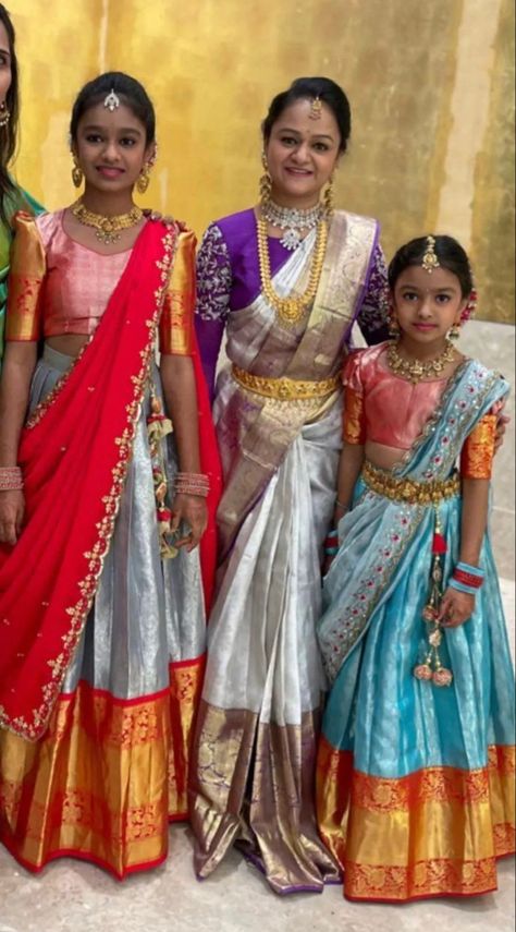 Mother And Daughter Outfits, Pattu Lehenga, Langa Blouse, Indian Dresses For Kids, Saree Function, Blue Blouse Designs, Half Saree Function, Daughter Outfits, Kids Dress Collection