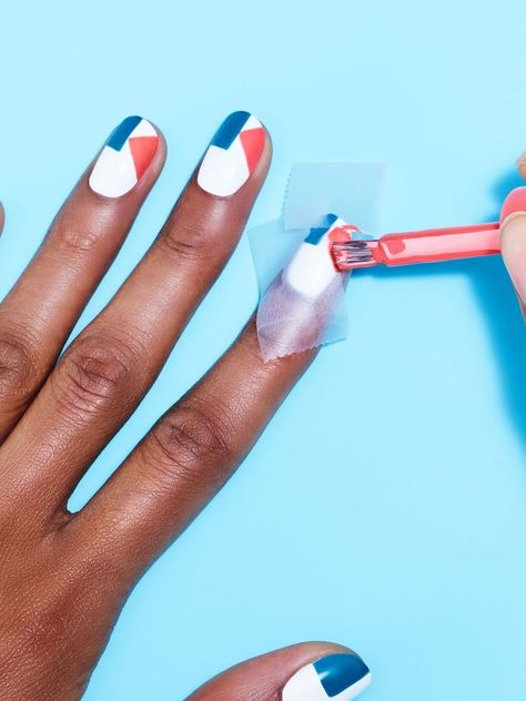 If you’re crushing it at work and you know it, you deserve this color-block nail art! Color Block Nails Simple, Simple Black Nail Art, Nail Finger, Ways To Treat Yourself, Color Block Nails, Snail Art, Period Hacks, Nails Art Ideas, Black Nail Art