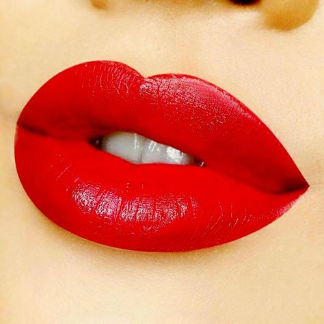 Lip Beauty, Fashion Ideas, Scarlet, Wattpad, Lips, Hair, Red, Beauty, Quick Saves