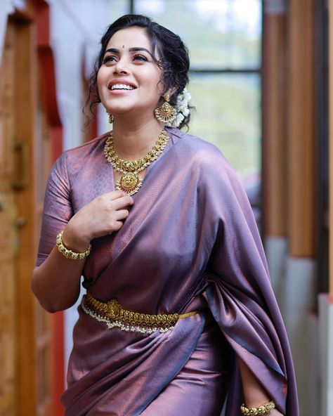 South Indian actress, Shamna Kkasim, who is also known as Poorna, is all set to kickstart a new phase of her life. A few hours ago, the gorgeousness announced her engagement with her longtime beau, Shanid Asif Ali. Since then, fans are rooting for the couple and are waiting to get more glimpses of their engagement, which was held in the presence of their family.    For the unversed, Shamna has mostly worked in Malayalam and Telugu Films. She had made her acting debut in 2004, with the Ma Copper Saree, Shamna Kasim, Asif Ali, Indian Fashion Saree, Saree Look, Traditional Sarees, Half Saree, Indian Beauty Saree, Indian Sarees