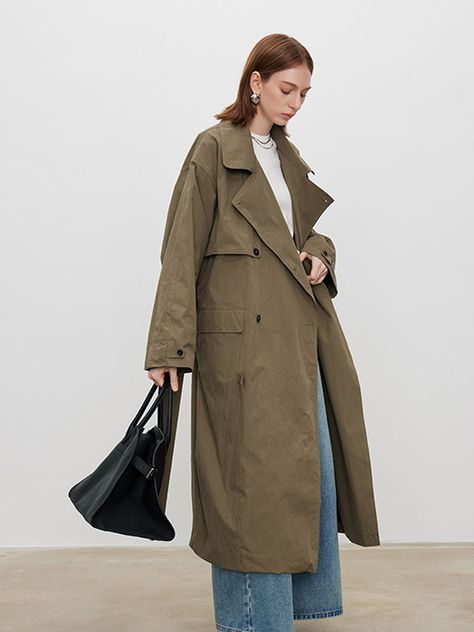 It feels like autumn is arriving. Mornings and evenings are getting chilly, so I’ve layered with my favorite trench coat. Effortlessly chic and perfect for the season. 🍂 #OMIJIDO#USA#classyLiberated#WomenInStyle#womenfashions#FreeYourStyle#TimelessStyle#Comfortably Chic #OfficeOutfits #ChicWorkwear #StylishComfort #OfficeElegance#AW24Collection Workwear Chic, Adidas Samba Outfit, Samba Outfit, Adidas Samba, Office Outfits, Trench Coat, Adidas, How To Wear