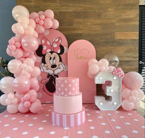 Minnie Mouse Birthday Party Backdrop, Twodoodles Birthday Party Decor, Mini Mouse Themed Birthday Party Decor, Birthday Minnie Mouse Decorations, Minnie Mouse Theme Party Decoration, Minnie Oh Twodles Birthday, Minnie Mouse Party Backdrop, Mini Mouse Party Ideas Decoration, Minnie 3rd Birthday Party