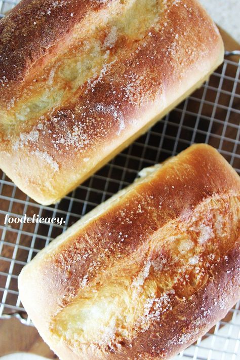 Cottage Bread, Singapore Recipes, Sandwich Buns, Pineapple Bread, Baking Breads, Artisan Breads, Bread Puddings, Handmade Bread, Homemade Bread Easy