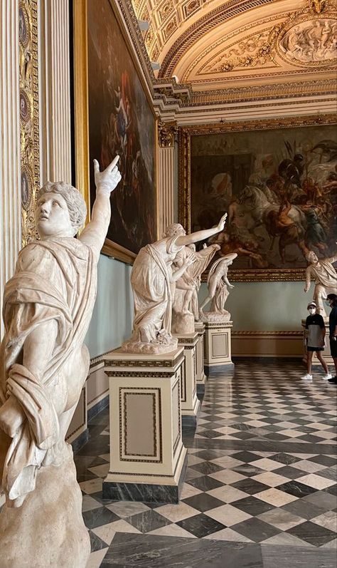 Pax Romana, Castle Aesthetic, Rennaissance Art, Uffizi Gallery, Marble Statues, The Secret History, Academia Aesthetic, Classical Art, Art Galleries