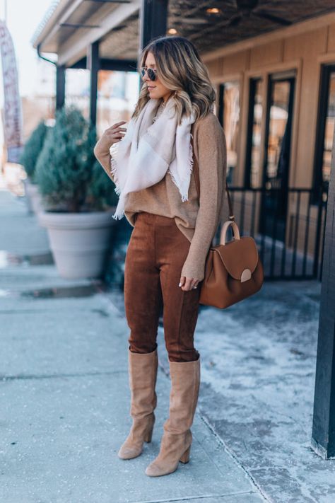 A High-Low Outfit for Thanksgiving | Cella Jane Cute Winter Church Outfits, Winter Church Outfits, Outfit Semi Formal, Outfit For Thanksgiving, Sunday Church Outfits, Church Outfit Fall, Church Outfit Winter, Dress For Church, Black Bodycon Skirt