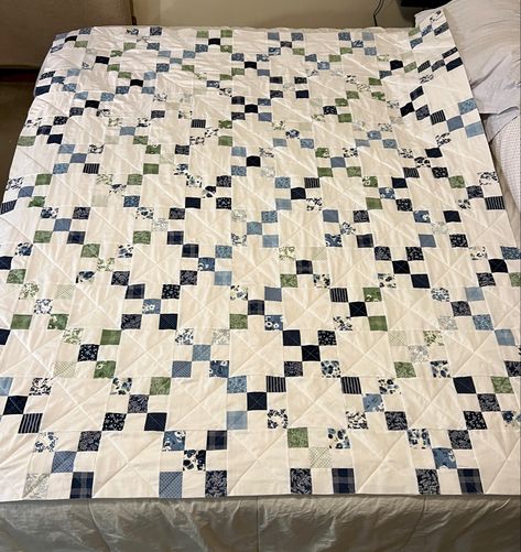 Nantucket Summer Fabric, Nantucket Summer Quilt, Michigan Quilt, Laundry Basket Quilts Summer Mystery 2022, Single Irish Chain Quilt, Coastal Patchwork Quilt, Nantucket Summer, Irish Chain Quilt, Baby Patchwork Quilt