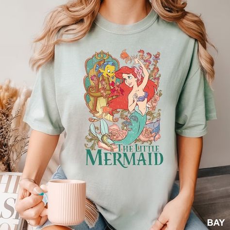 THE LITTLE MERMAID PIECES - Nostalchicks Disney Princess Modern Clothes, Ariel Disney Shirt, Aesthetic Disney Shirts, Disney Princess Clothes, Modern Disney Princess Outfits, Graphic T-shirts, Vintage Disney Shirts, Disneybound Outfits Summer, Ariel Shirt