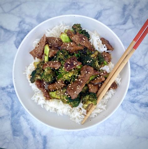 Spicy Broccoli, Steak And Broccoli, Easy Beef And Broccoli, Fried Broccoli, Leftover Beef, Beef And Broccoli, Nutrition Coaching, Broccoli Stir Fry, Personalized Nutrition