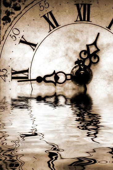 ~✿ڿڰۣ•ᑎOʈ•⁅ᑎOᘎᎶ卄•ʈᎥᗰ⁅• Old Clock, Father Time, Old Clocks, Time Warp, Foto Art, Tick Tock, Pics Art, Roman Numerals, Ticks