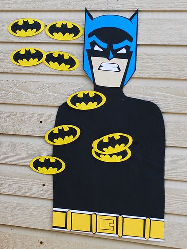 This DIY Pin the Symbol on Batman party game was created for a little boys birthday party.  Batman Party Ideas Batman Party Games, Superhero Birthday Party Games, Batgirl Party, Lego Batman Birthday, Superman Party, Batman Theme, Batman Birthday Party, Batman Party, Batman Birthday