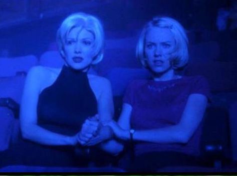 Mulholland Drive (2001) The Movies, Color In Film, Mulholland Drive, Laura Palmer, Justin Theroux, Movie Guide, Septième Art, I Love Cinema, Movie Shots