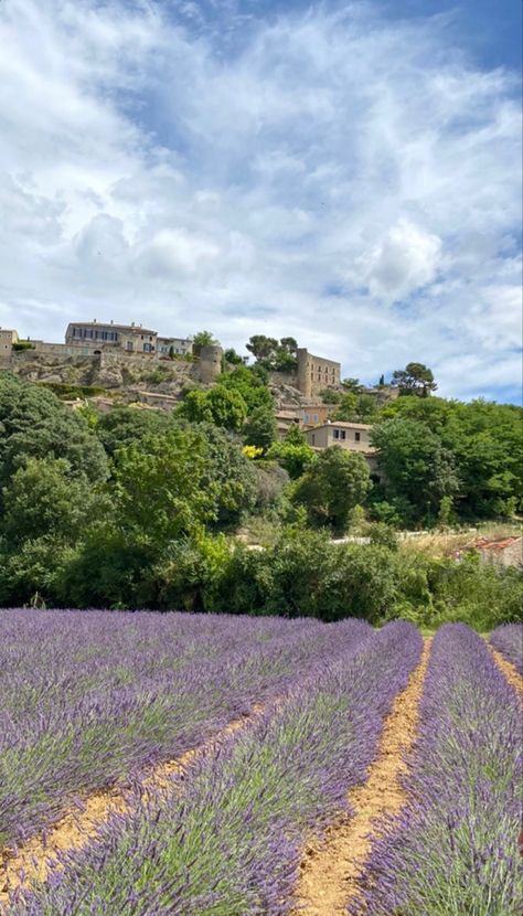 Mediterranean Aesthetic, France Provence, Mediterranean Summer, Euro Summer, Provence France, Lavender Fields, Summer 24, Cote D’azur, Northern Italy