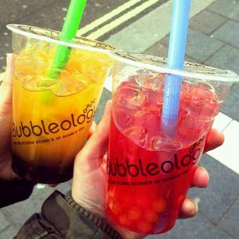 Bubble tea Sparkling Tea, Sweet Drinks, Boba Tea, Recipes From Heaven, Sweet Tea, Tea House, Bubble Tea, Milk Tea, Pretty Food