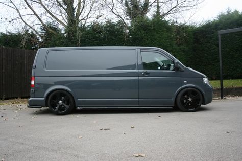 Volkswagen T5 - slammed, sorted and a one off. - VW Forum - VZi, Europe's largest VW, community and sales Vw T5 Tuning, T5 Tuning, Vw Transporter Campervan, Vw Caddy Tuning, Vw Transporter Van, Transporter Van, Vw Caravelle, Volkswagen T5, Camper Van Life