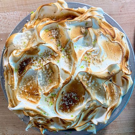 Italian Meringue Recipe, Sur La Table Recipes, Meringue Desserts, Recipes Italian, Meringue Recipe, Italian Meringue, Best Italian Recipes, Meringue Pie, Culinary School