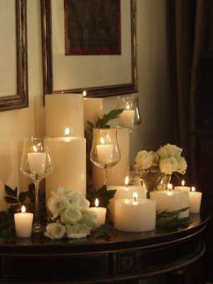 Rajee Sood: Display your collections ... this Christmas ... Soya Mumu, Candle Arrangements, Decoration Shabby, Decor Ikea, Romantic Home Decor, Romantic Bedroom, Romantic Homes, Cool Ideas, Industrial House