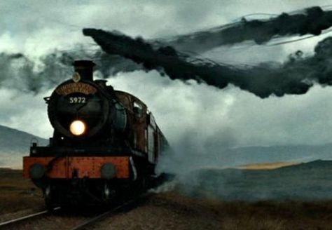 Harry gets ambushed fleeing Europe audio atmosphere Marauders Visualization, Harry Potter Banner, Deathly Hallows Part 1, Harry Potter Gif, Hogwarts Aesthetic, Hogwarts Express, Harry Potter Books, Harry Potter Aesthetic, Luna Lovegood