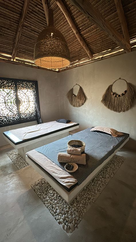 Spa esthetics spa time luxury hotel karma resort Thailand samui спа эстетика спа время бохо стиль лакшери отель бутик отель Ayurvedic Spa Design, Naturopathy Clinic, Thailand Massage, Rustic Spa, Spa Esthetics, Ayurveda Spa, Massage Room Design, Bali Spa, Yoga Garden