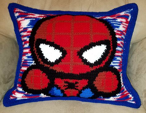 #spiderman #crochet #pillow Crochet Pillows, Marvel Spiderman, Spiderman, Marvel, Crochet Patterns, Throw Pillows, Pillows, Knitting, Crochet