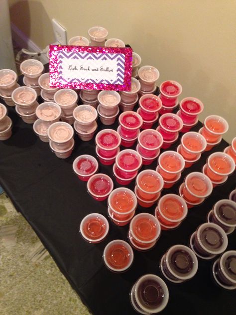 Jello and pudding shots. Can't have a Pure Romance party without the drinks! Adult Toy Party Ideas, Bachelorette Party Food Ideas, Pure Romance Party Food, Passion Party Ideas, Bachelorette Party Ideas Girl Night, Bachelorette Party Food, Pure Romance Party, Fun Halloween Party Games, Pudding Shots