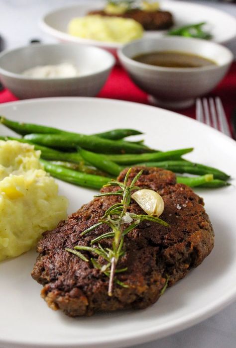 Prime Rib Sauce, Creamy Horseradish, Vegan Seitan, Creamy Horseradish Sauce, Baked Artichoke, Rib Sauce, Seitan Recipes, Vegan Steak, Horseradish Sauce