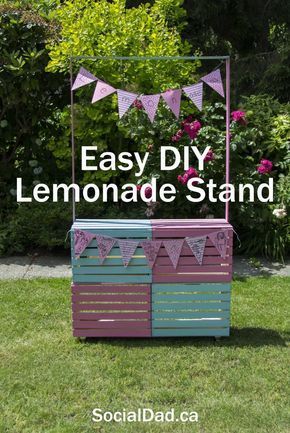 ADORABLE - 4 crates & paint Maybe get a 5th crate for donation cookies; decorate it like a flag Make A Lemonade Stand, Kids Lemonade Stands, Diy Lemonade Stand, Kids Lemonade, Cookie Booth, Diy Lemonade, Girl Scout Cookies Booth, Dulces Halloween, Girl Scout Cookies