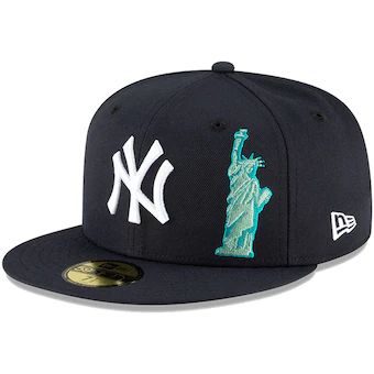 Official New York Yankees Baseball Hats, Yankees Caps, Yankees Hat, Beanies | MLBshop.com Topi Vintage, New Era Yankees, Yankee Hat, New Era Beanie, Yankee Fitted, Custom Fitted Hats, Swag Hats, New York Yankee Hat, Yankees Cap