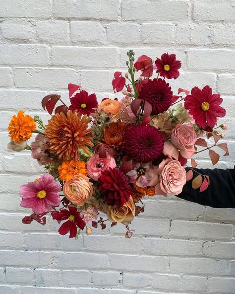 October Seasonal Flowers, Bright Autumn Wedding Flowers, Fall Colored Flowers, May Wedding Flowers In Season, Fall Bud Vase Centerpiece, Fall Wedding Bouquets November, October Florals, Coral Fall Wedding, Fall Wild Flowers