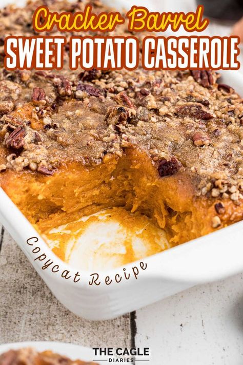 A copycat recipe for Cracker Barrel Sweet Potato Casserole. It's heavenly, full of silky smooth sweet potatoes and sugar, vanilla and cinnamon (amongst other ingredients). It's topped with a crunchy brown sugar pecan glaze. Sweet Potato Caserole, Gluten Free Thanksgiving Sides, Gluten Free Sweet Potato Casserole, Southern Thanksgiving Recipes, Easy Sweet Potato Recipes, Sweet Potato Toppings, Pecan Crumble, Sweet Potato Souffle, Gluten Free Sweet Potato