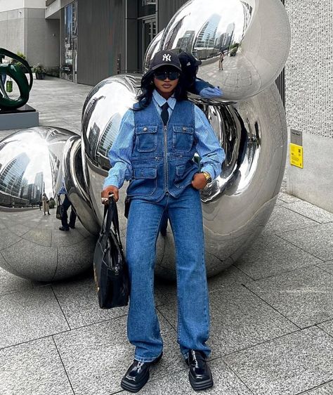 Streetwear Fashion With Heels, Harlem Fashion, Cap Outfits For Women Street Style, Edgy Tomboy Fashion, Fly Outfits Women, Cold Birthday Outfit, Denim On Denim Outfit Black Women, Grown Ish Outfits, Full Denim Outfit