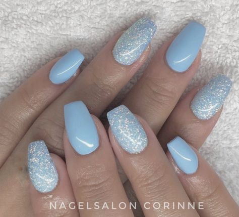 Light Blue Fake Nails, Blue White And Glitter Nails, Ice Blue Wedding Nails, Light Blue Nails Cinderella, Pastel Blue Nails With Glitter, Light Blue Hoco Nails Short, Blue And White Nails With Glitter, Ice Blue Nails Short, January Nail Color Ideas