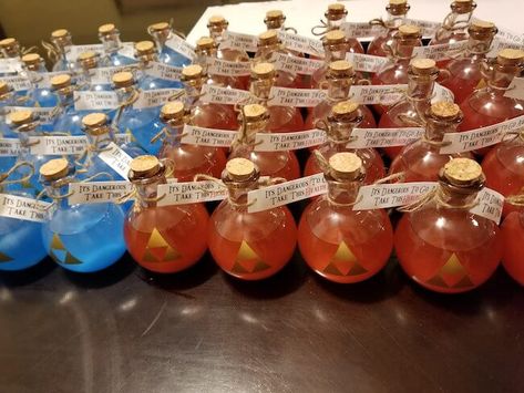 Geeky Wedding Favors, Zelda Theme Wedding, Dnd Wedding Reception Ideas, Dnd Wedding Favors, Mica Potion Bottle, Zelda Wedding Decor, Dnd Party Favors, Fairy Wedding Favors, Fantasy Wedding Favors