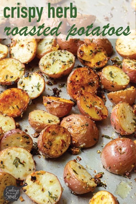 Yellow Potatoes Recipes Grill, Roasted Red And Yellow Potatoes, Yellow Gold Potatoes Recipes, Mini Yellow Potatoes Recipes, Roasted Mini Red Potatoes, Potato Receipts, Crab Cake Sides, Roasted Yellow Potatoes, Thyme Potatoes