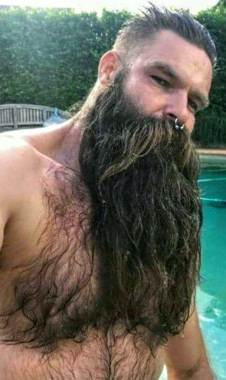 A MASSIVE HAIRY BEARDED EXPLOSION Long Beard Styles, Beard Envy, Epic Beard, Big Beards, Beard Hairstyle, Beard Lover, Great Beards, Dream Man, Beard Love