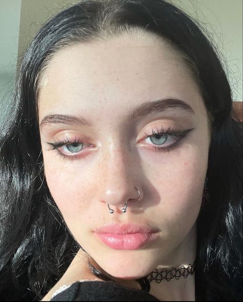 Girls With Nose Rings, Inna Nord, Septum Nostril, Septum Nose Piercing, Nostril Ring, Septum Nose Rings, Face Piercings, Cute Piercings, Piercing Studio