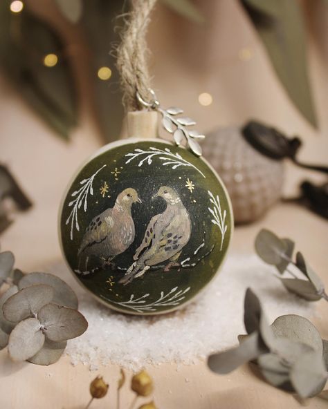 Today’s the day.. our Bauble Boutique opens this evening. The magic opens at 7pm at perchedbird.com As always, our hand painted designs are Ltd Editions. I’ll be adding my hints and tips to shop quickly and easily on my stories. See you later x Christmas Baubles Painted, Bauble Painting Ideas, Hand Painted Ornaments Christmas, Bauble Painting, Hand Painted Baubles, Bauble Ideas, Painted Baubles, Hand Painted Bauble, Paint Patterns