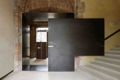 Gallery of Castelvecchio Museum – The East Wing / Filippo Bricolo & Bricolo Falsarella Associates - 25 Walter Gropius, Carlo Scarpa, Verona Italy, External Doors, Mosaic Flooring, Brick And Stone, Exhibition Space, Entrance Hall, Display Design