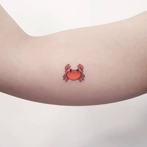 Cute Crab Tattoo, Crab Tattoos, Tattoos Cute, Crab Tattoo, Moon Tattoos, Bull Tattoos, Ara Ara, Petite Tattoos, Sweet Tattoos