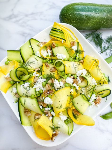 Zucchini Salat, Zucchini Ribbon Salad, Summer Squash Salad, Ribbon Salad, Tomato Pasta Salad, Yellow Zucchini, Zucchini Ribbons, Creamy Cucumber Salad, Simple Vinaigrette