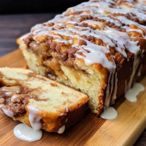 Cinnamon Swirl Apple Fritter Bread - Life with Susan Welcome To My Kitchen, Cinnamon Roll Bread, Broccoli Cauliflower Salad, Christmas Pastries, Apple Cinnamon Bread, Apple Fritter Bread, Cinnamon Swirl Bread, Apple Fritter, Morning Brunch