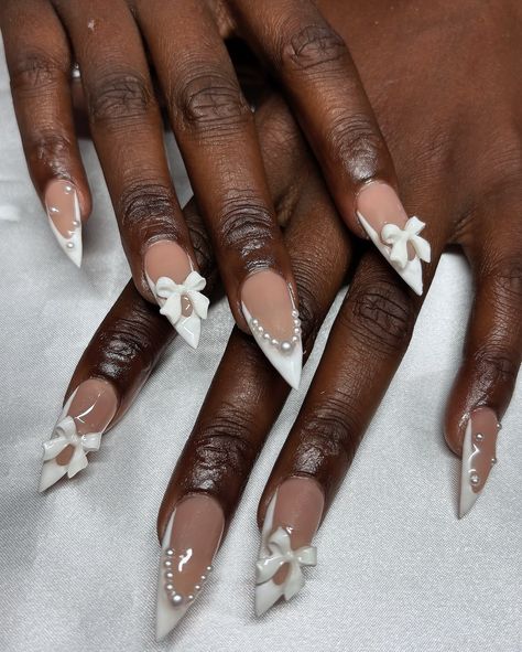 Stilettossss 🎀🤍 • • • Apres Natural Medium Stiletto • Beetles Gel • • #nails #nailsnailsnails #nailsofinstagram #nailsbyavryl #gelx #gelxnailtech #gelxnails #apresgelx #explorepage #stillettonails #bownails #whitenails #frenchtipnails Beetles Gel Nails, Nails With Bows, Medium Stiletto, Green Cartoon, Cartoon Nails, Minx Nails, French Tip Nails, Senior Portrait, Beetles