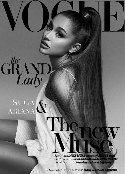 Vouge Poster Aesthetic, Ariana Grande Magazine Cover, Vogue Covers Aesthetic, Ariana Grande Poster, Magazine Cover Ideas, Cover Of Vogue, Vogue Vintage, Vogue Magazine Covers, Magazine Vogue